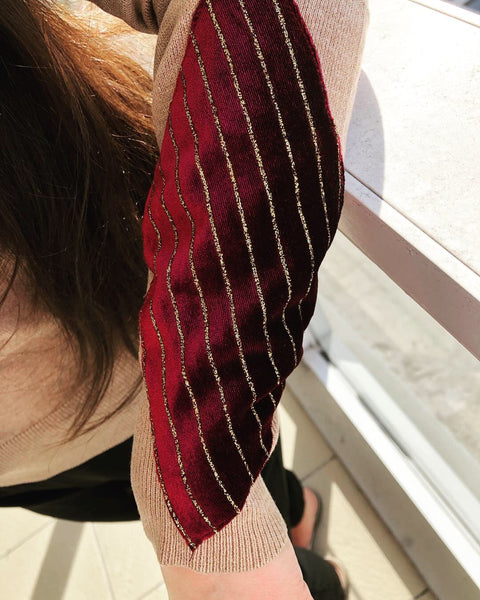 Fine-Knit/Velvet Sleeve Top